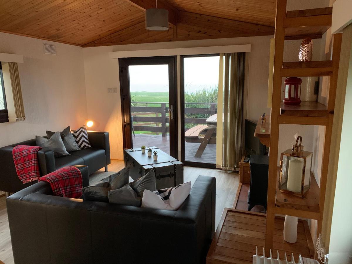 Lodge Cabin With Fabulous Views - Farm Holiday 斯特兰拉尔 外观 照片